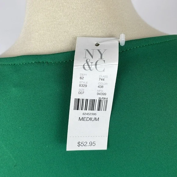 NWT. New York & Company Green Faux Wrap Dress w/Cascading Side - Size Medium - Picture 17 of 17